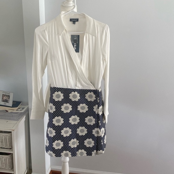 ModCloth daisy dress - Picture 2 of 14